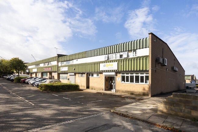 More details for Nobel Sq, Basildon - Office, Industrial to Rent