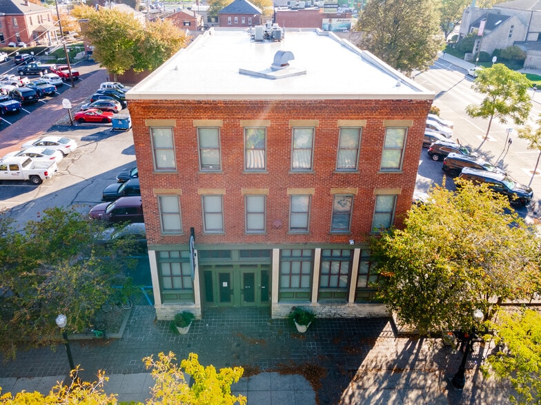 825 S Barr St, Fort Wayne, IN to rent - Building Photo - Image 2 of 7