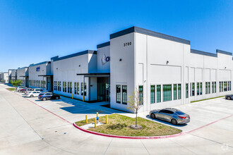 E Plano Pkwy, Plano, TX for rent Building Photo- Image 1 of 6