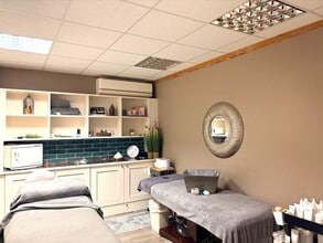 Mortimer Ln, Reading to rent Interior Photo- Image 1 of 1