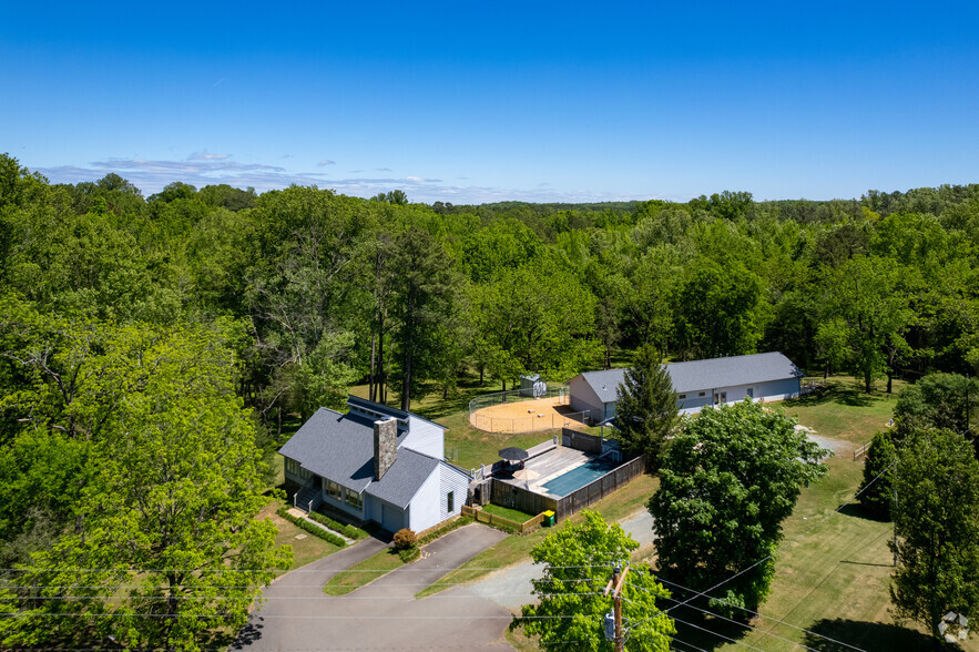 719 New Hope Church Rd, Chapel Hill, NC for sale - Building Photo - Image 1 of 20