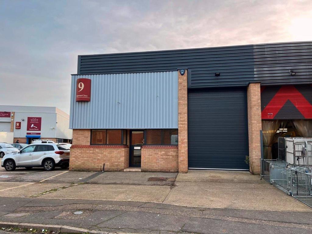 Smeaton Clos, Colchester for sale Building Photo- Image 1 of 1