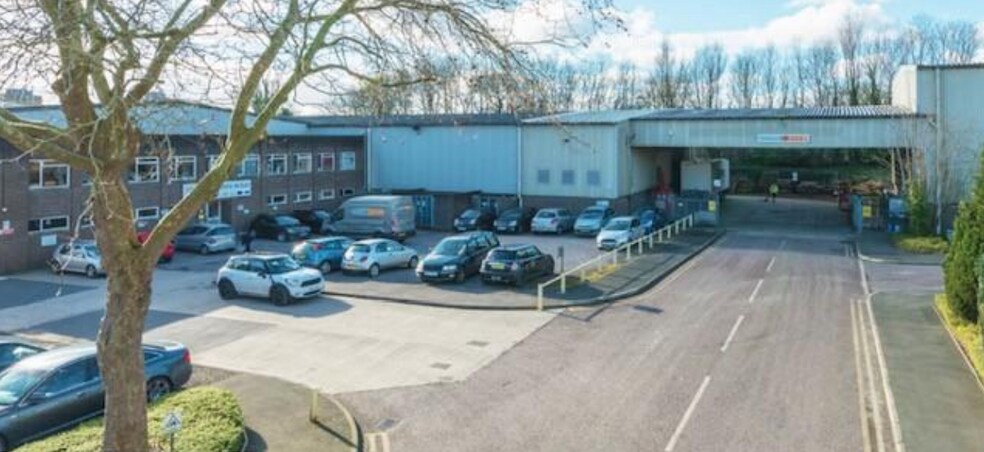 Crompton Rd, Swindon for sale - Building Photo - Image 1 of 1