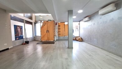 Retail in Tarragona to rent Interior Photo- Image 2 of 14