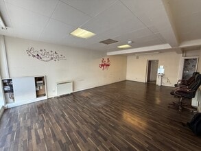 29 Victoria Rd, Nottingham to rent Interior Photo- Image 2 of 3