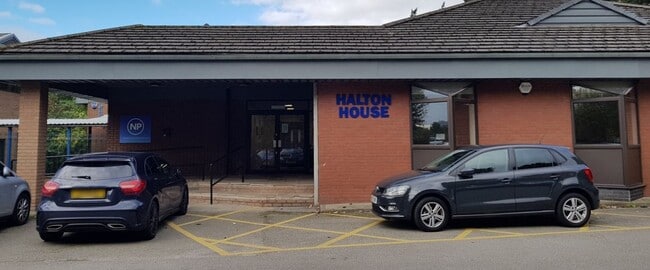 More details for Gorsey Ln, Widnes - Office to Rent