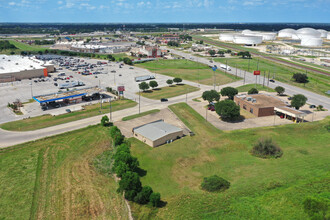 193 Schmidt Rd, Sealy, TX for sale Primary Photo- Image 1 of 1