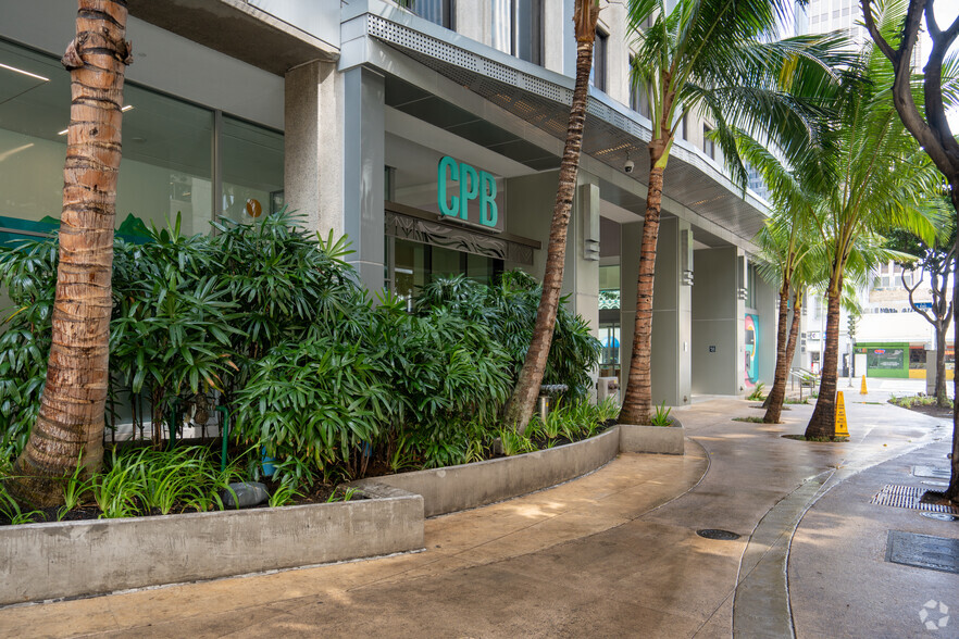 220 S King St, Honolulu, HI for rent - Building Photo - Image 2 of 5