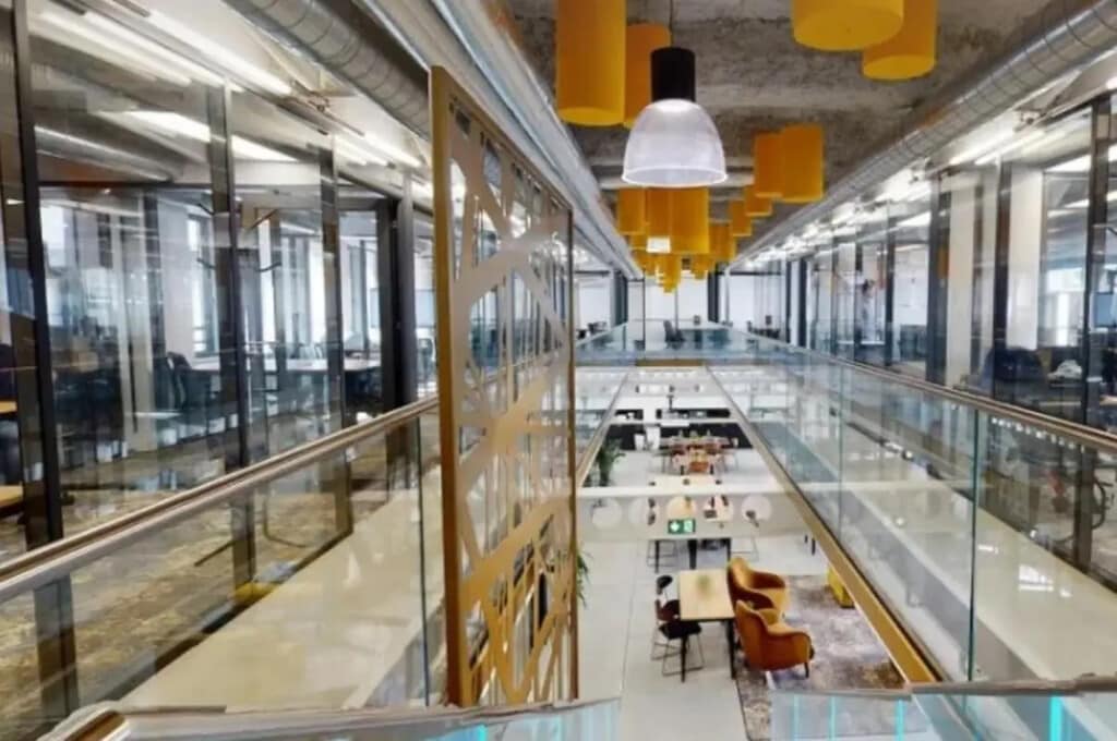 Coworking - Jusqu'à 3 postes - Photo 1