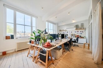25-27 Hackney Rd, London to rent Interior Photo- Image 1 of 6