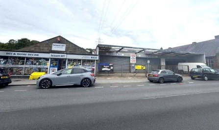 141–143 Wakefield Road Scissett portfolio of 2 properties for sale on LoopNet.co.uk - Building Photo - Image 1 of 7