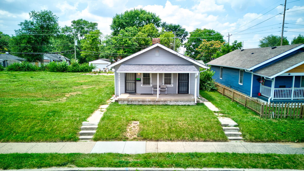 2044 N Olney St, Indianapolis, IN for sale - Primary Photo - Image 1 of 5