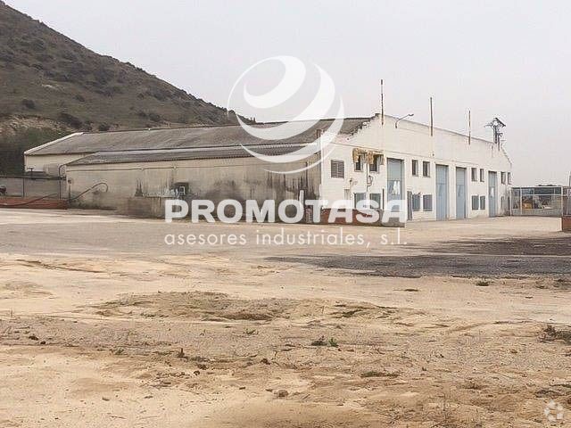 Industrial in Paracuellos de Jarama, Madrid to rent - Primary Photo - Image 2 of 6