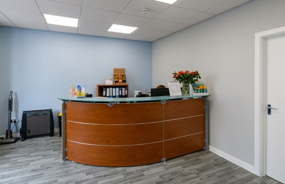 30-32 Churchill Way, Cardiff for sale - Interior Photo - Image 3 of 7