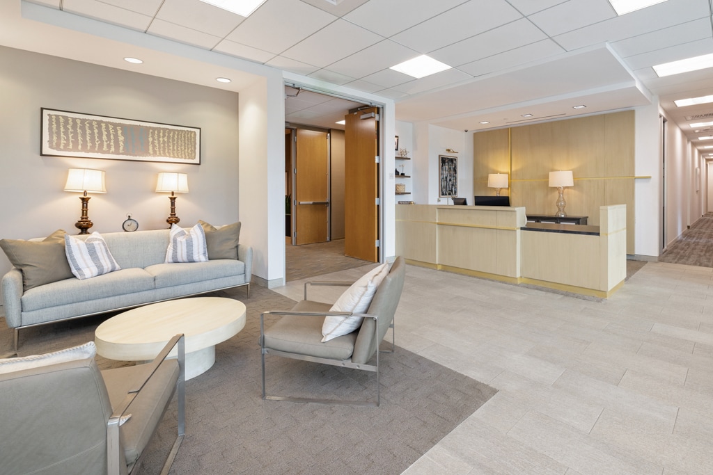 120 Vantis, Aliso Viejo, CA to rent Interior Photo- Image 1 of 5