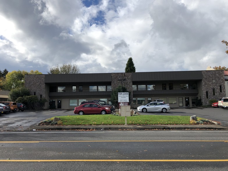 15431 SE 82nd Dr, Clackamas, OR for rent - Building Photo - Image 3 of 3