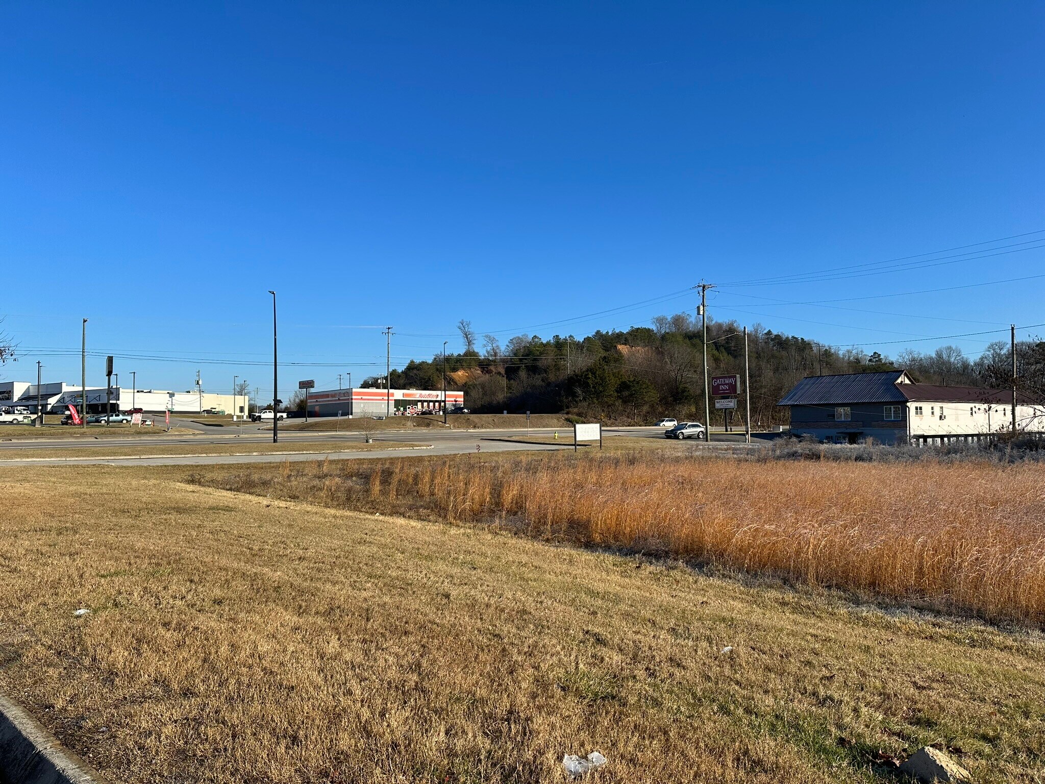 6240 Asheville Highway Hwy, Knoxville, TN to rent Primary Photo- Image 1 of 9