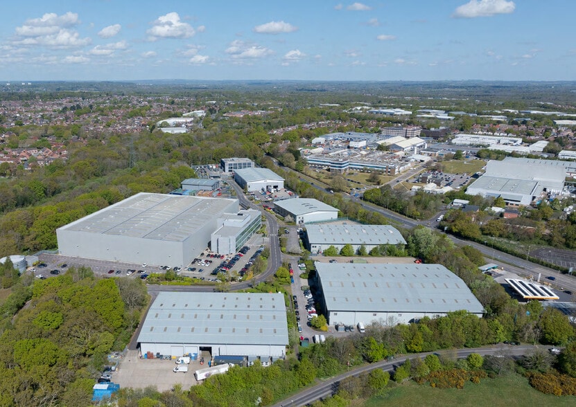 Kites Croft Business Park, Fareham to rent - Building Photo - Image 2 of 3