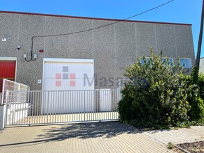 Industrial in Manresa, BAR for rent Building Photo- Image 2 of 6