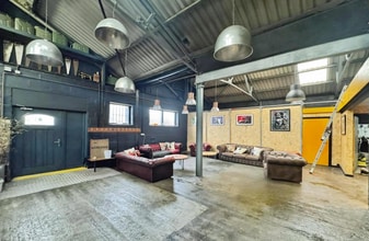 Station Appr, East Boldon to rent Interior Photo- Image 1 of 2