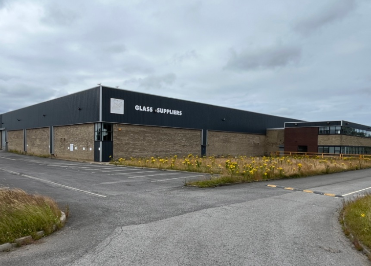 Mill Hl, Peterlee for rent - Building Photo - Image 1 of 6