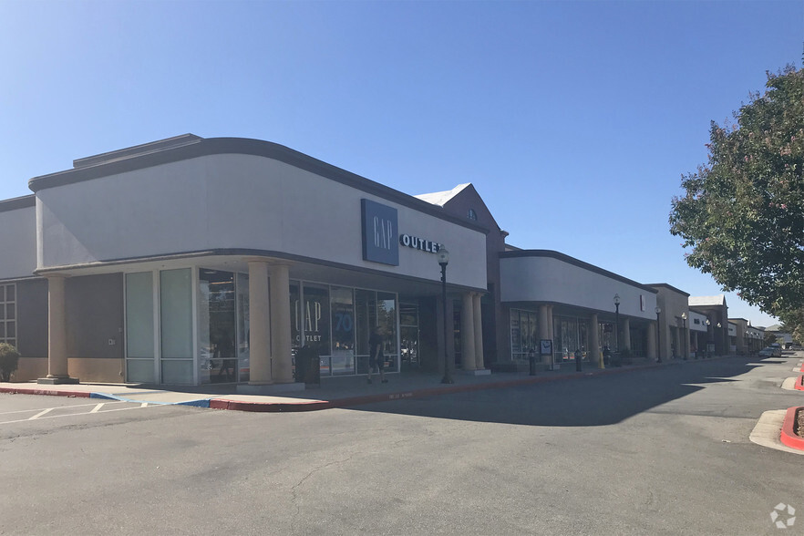 8555 San Ysidro Ave, Gilroy, CA for sale - Building Photo - Image 1 of 3