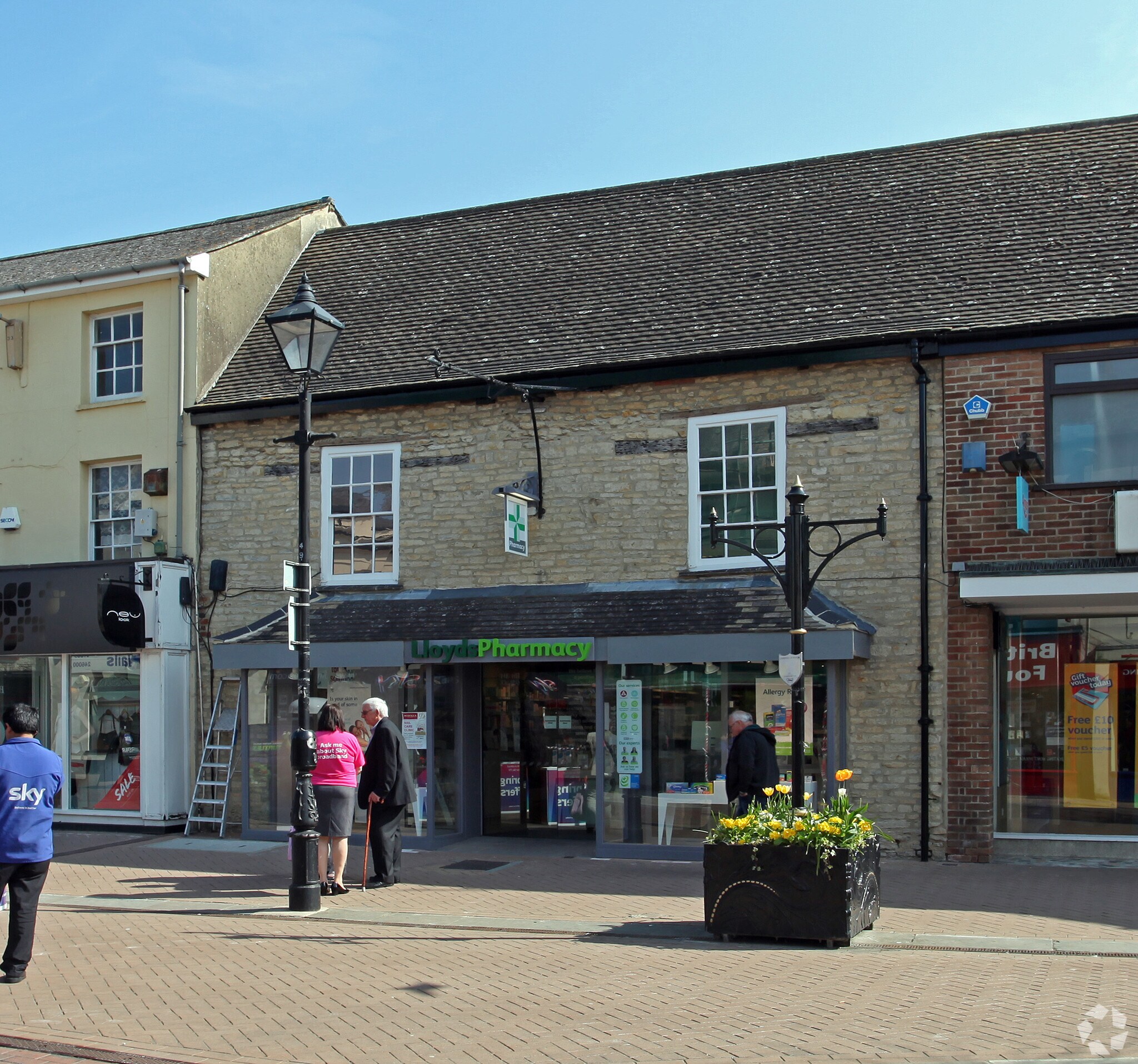 34 Sheep St, Bicester for sale Building Photo- Image 1 of 1
