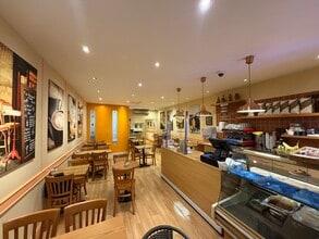 40 The Broadway, Stanmore to rent Interior Photo- Image 2 of 2