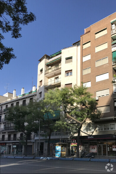 Calle Bravo Murillo, 209, Madrid, Madrid for rent - Primary Photo - Image 2 of 2