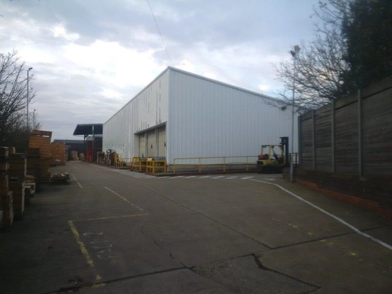 Glebe Farm Rd, Huntingdon for sale - Primary Photo - Image 1 of 1