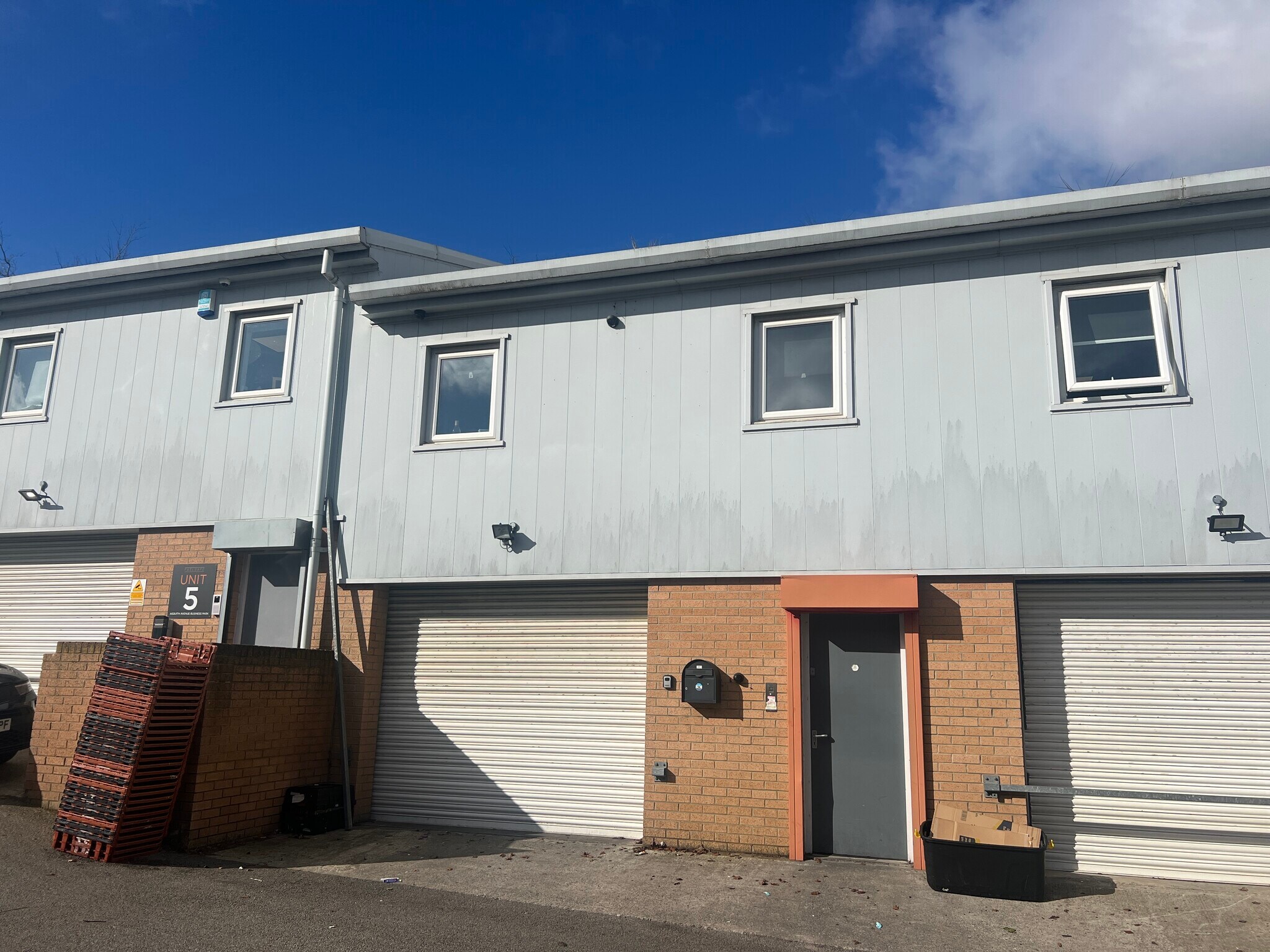 Asquith Ave, Morley for sale Primary Photo- Image 1 of 1