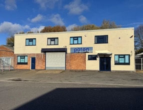 40 Kenilworth Dr, Oadby to rent Building Photo- Image 1 of 4