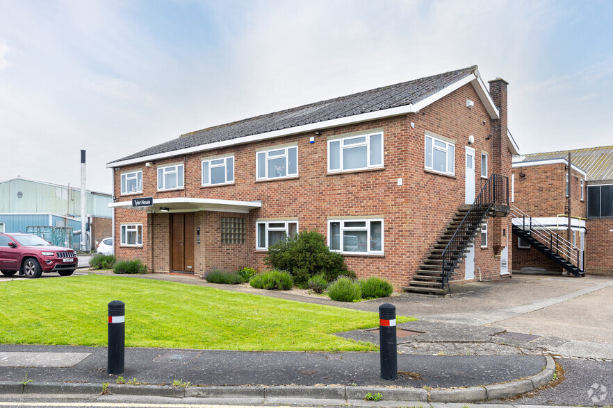 58-66 Morley Rd, Tonbridge for rent - Primary Photo - Image 1 of 2