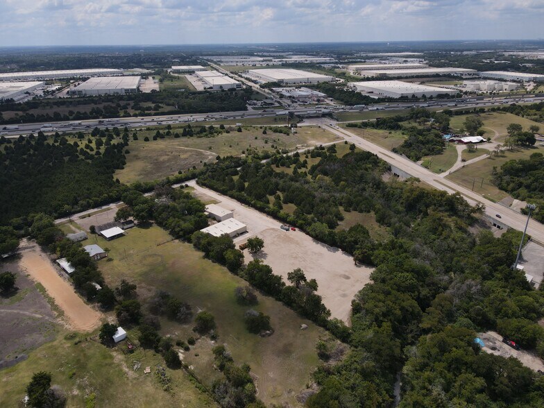 1329 E Wheatland Rd, Lancaster, TX for sale - Aerial - Image 3 of 8