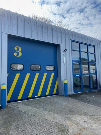 More details for Eversley Way, Egham - Light Industrial for Rent