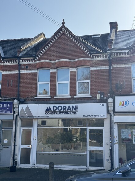 143 Franciscan Rd, London for sale - Primary Photo - Image 1 of 20