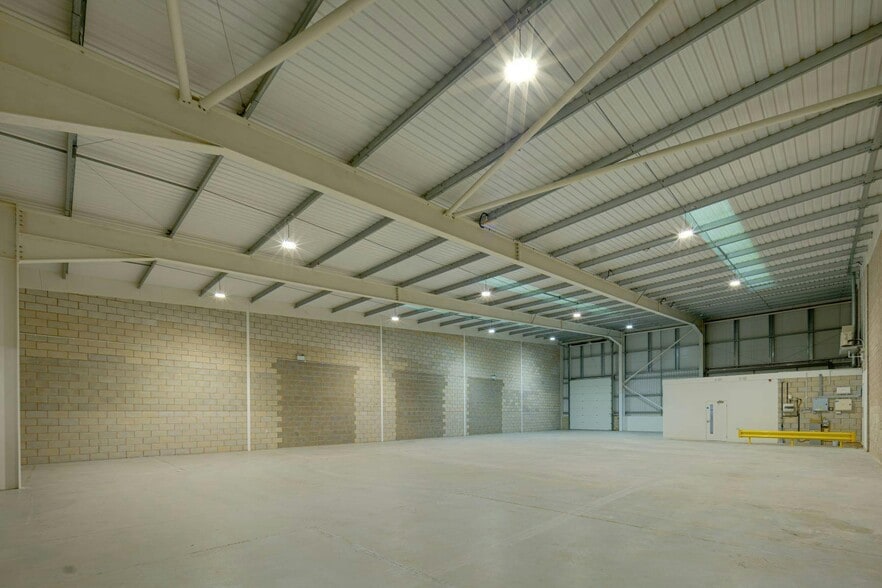 Europa Blvd, Warrington to rent - Building Photo - Image 2 of 10