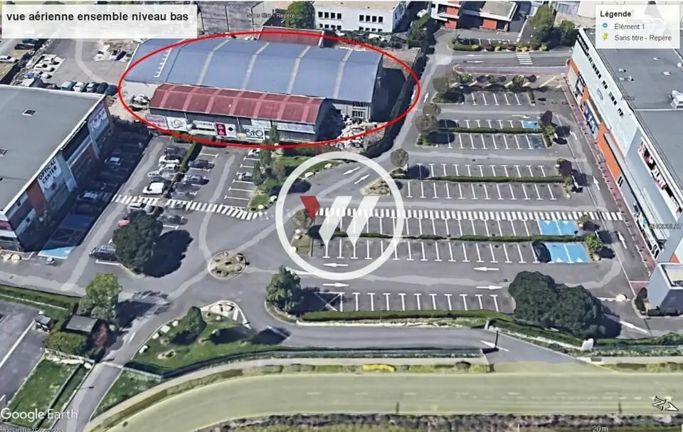 Location Commerce 565 m² - Photo 1