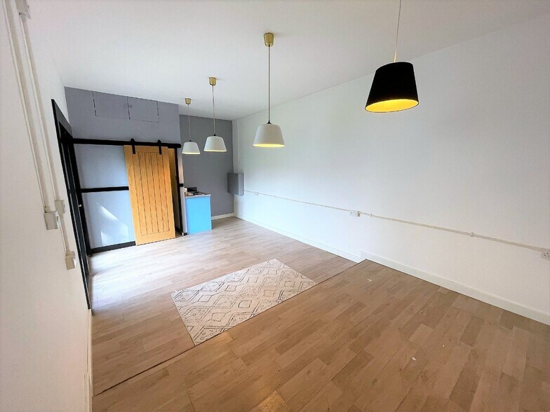 1A Drum Brae Dr, Edinburgh for sale - Interior Photo - Image 1 of 1