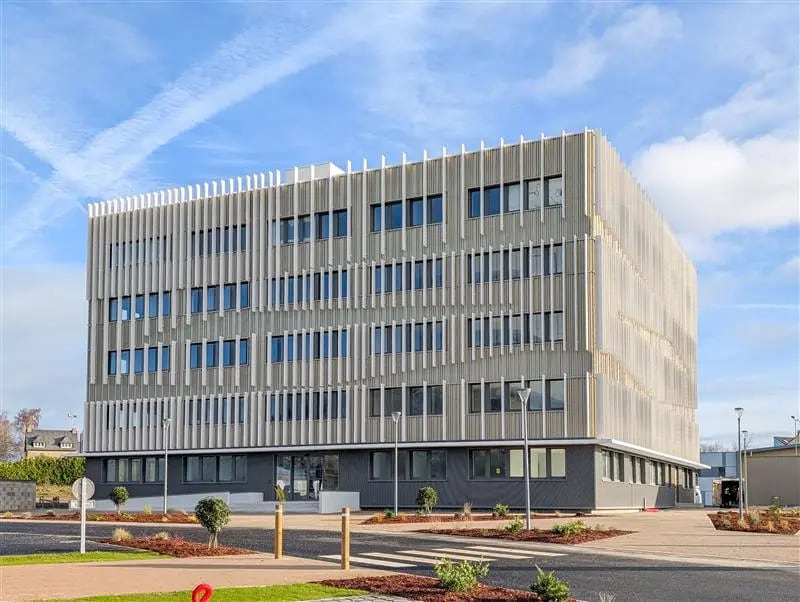 Vente Bureaux 108 m² à 1 025 m² - Photo 1