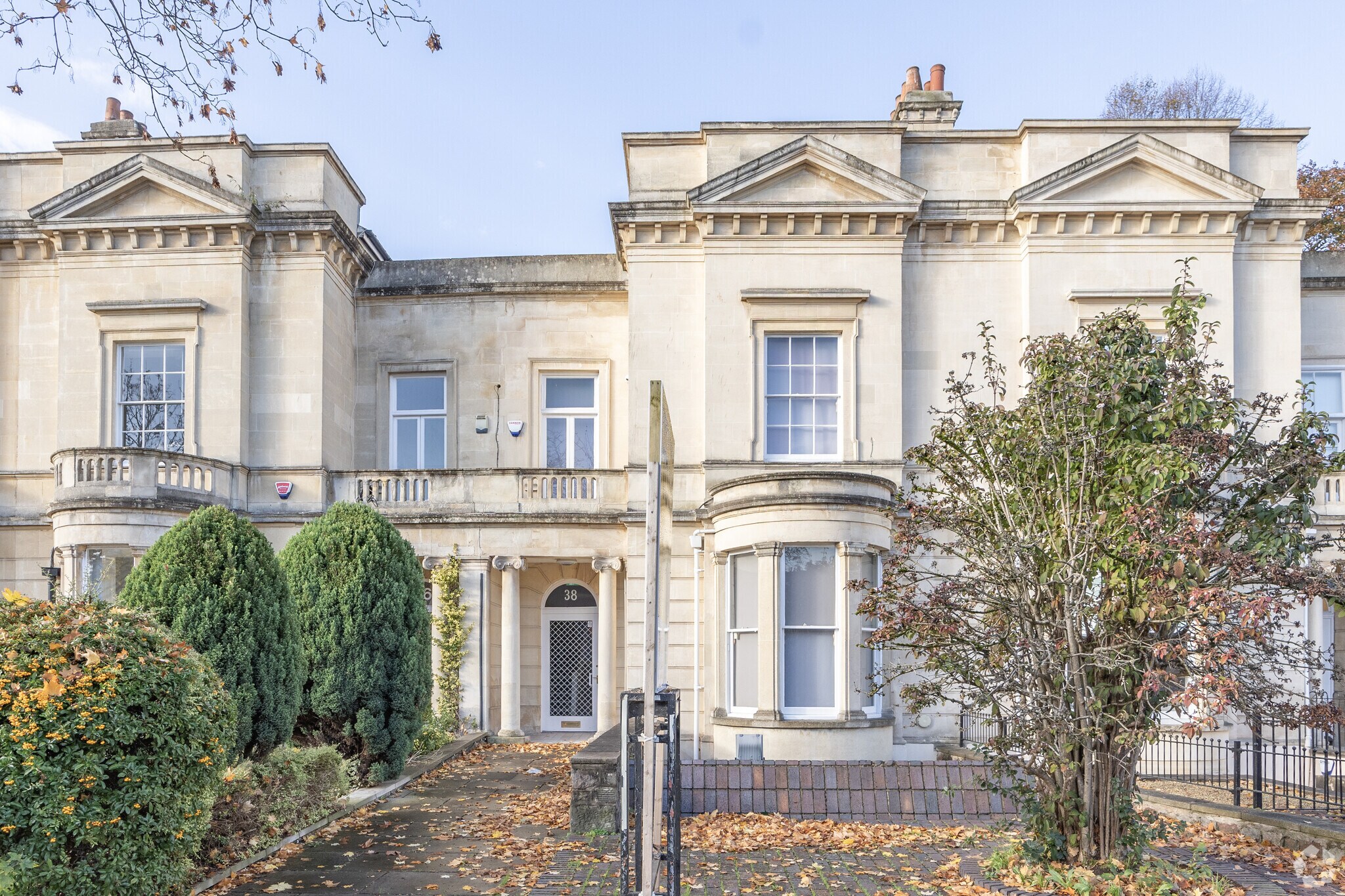 38 Whiteladies Rd, Bristol to rent Primary Photo- Image 1 of 10