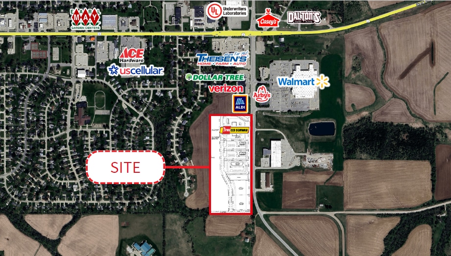 Iowa Speedway Drive & SW 9th Street, Newton, IA to rent Building Photo- Image 1 of 2