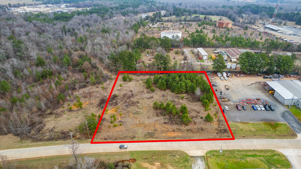 590 Marvin A Smith Rd, Kilgore, TX for sale - Aerial - Image 1 of 4