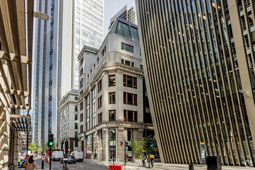 63 St Mary Axe, London for rent - Building Photo - Image 1 of 4