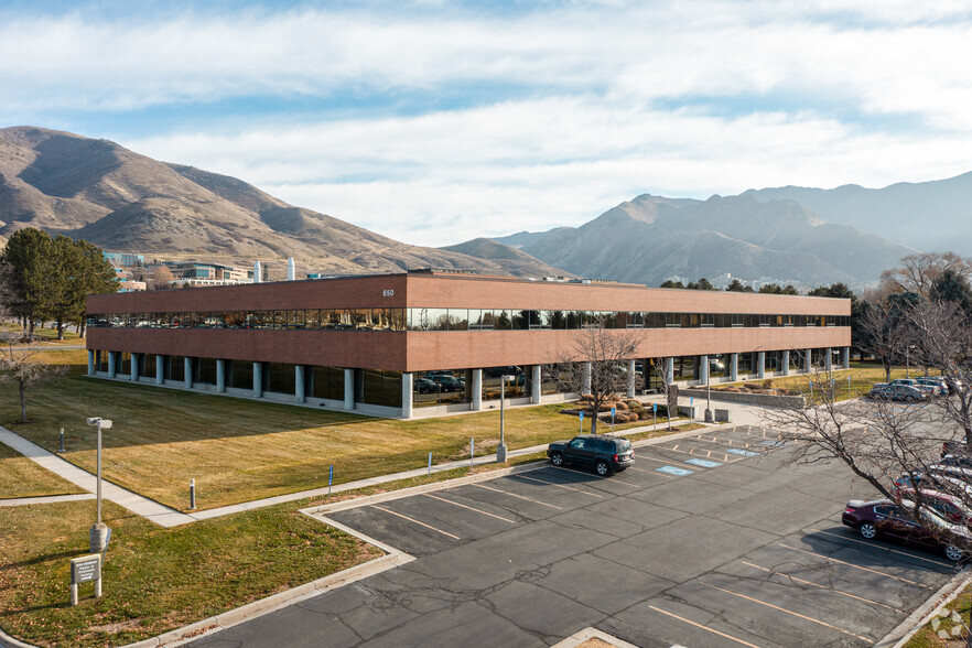 650 Komas Dr, Salt Lake City, UT for rent - Building Photo - Image 2 of 4