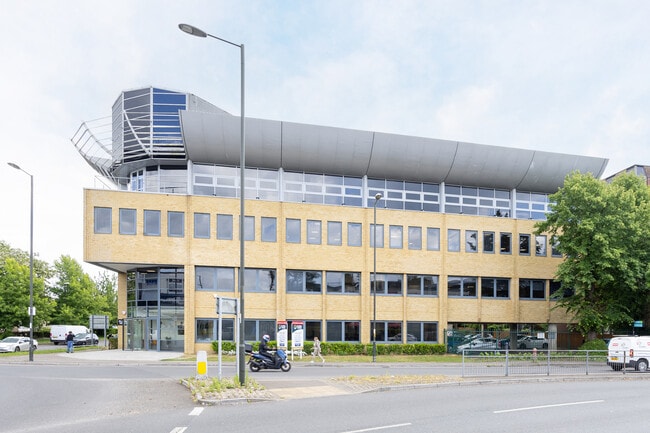 More details for High St, Crawley - Office to Rent