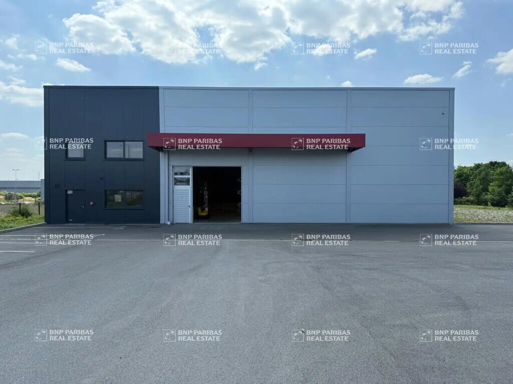 Location Local d'activités 1 130 m² - Photo 1