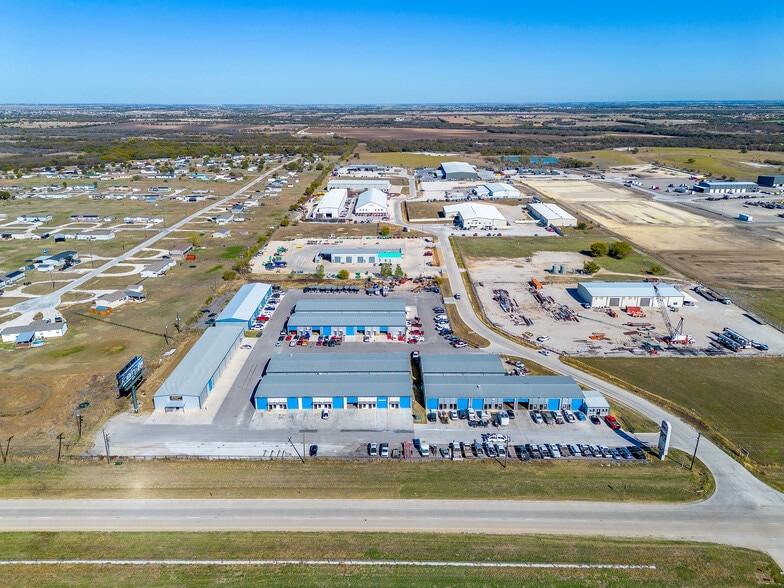 6225 E Highway 114, Rhome, TX to rent - Building Photo - Image 2 of 14