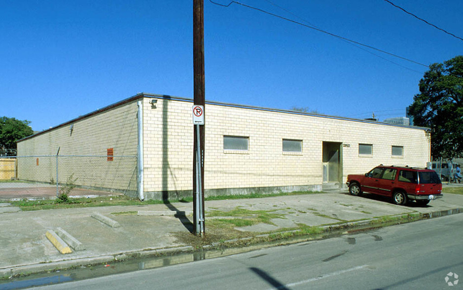 2910 Crawford St, Houston, TX for sale - Primary Photo - Image 1 of 6