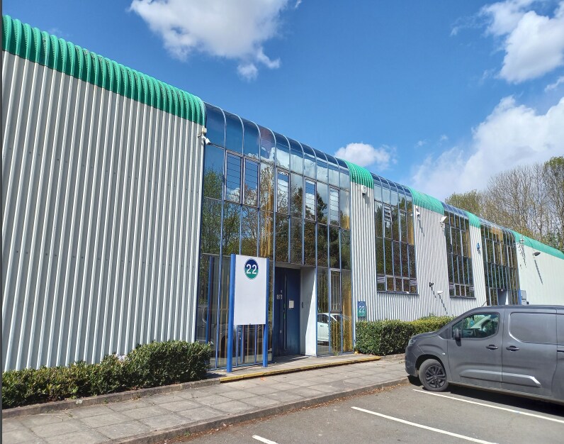 18-23 Alston Dr, Milton Keynes for sale Primary Photo- Image 1 of 1